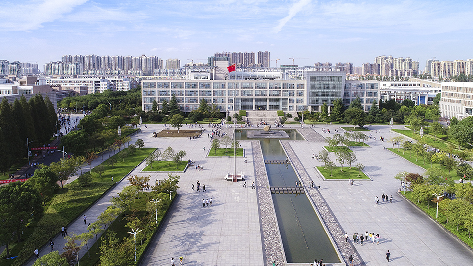 75EE7A51190797C0EDD3F4FE014_C9EB8F14_72778